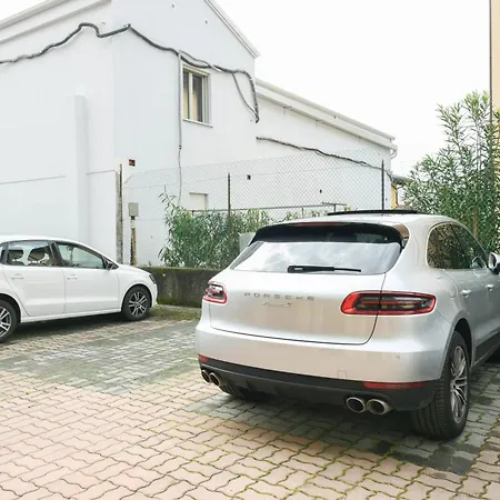 Lorenzini Apartment Desenzano del Garda