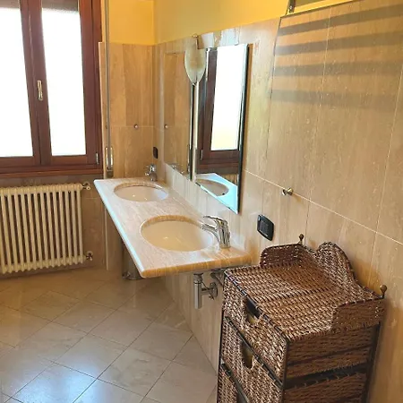 Lorenzini Daire Desenzano del Garda