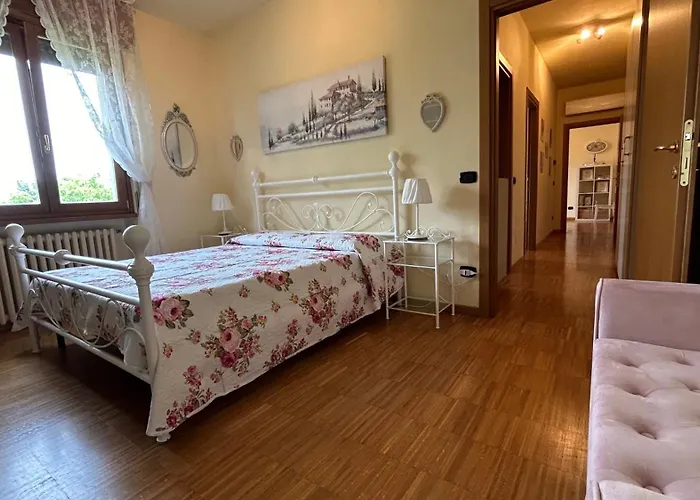 Lorenzini Апартаменты *