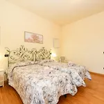 Lorenzini Apartamento *